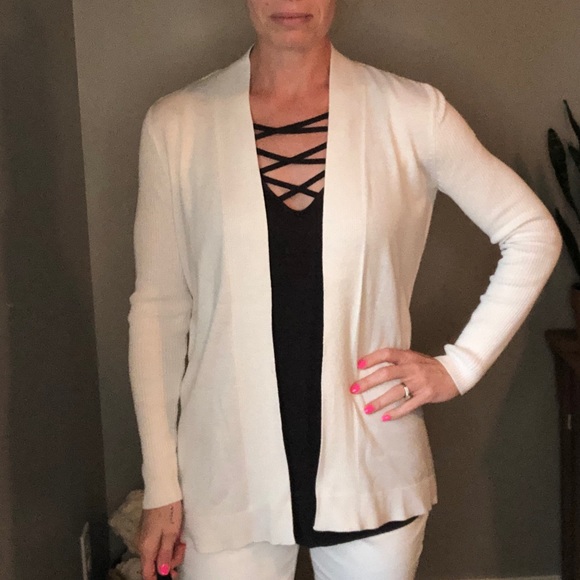 White lightweight cardigan small - Picture 2 of 4